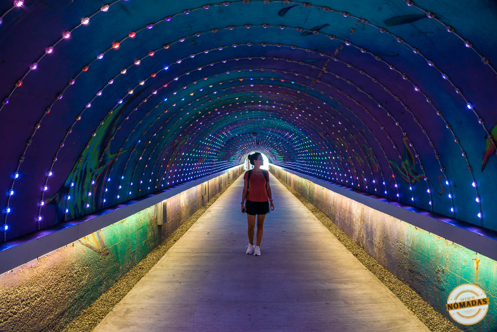 Túnel de Cijin en Kaohsiung
